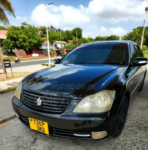 Toyota Crown Royale 2005 Black