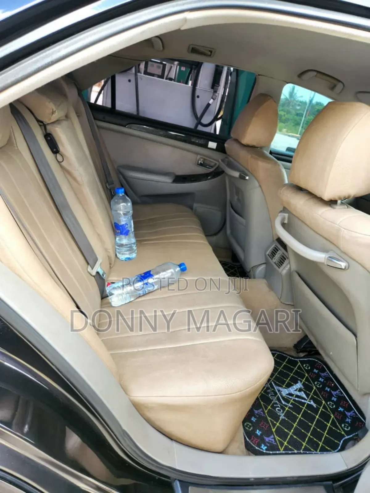 Toyota Crown Royale 2005 Black