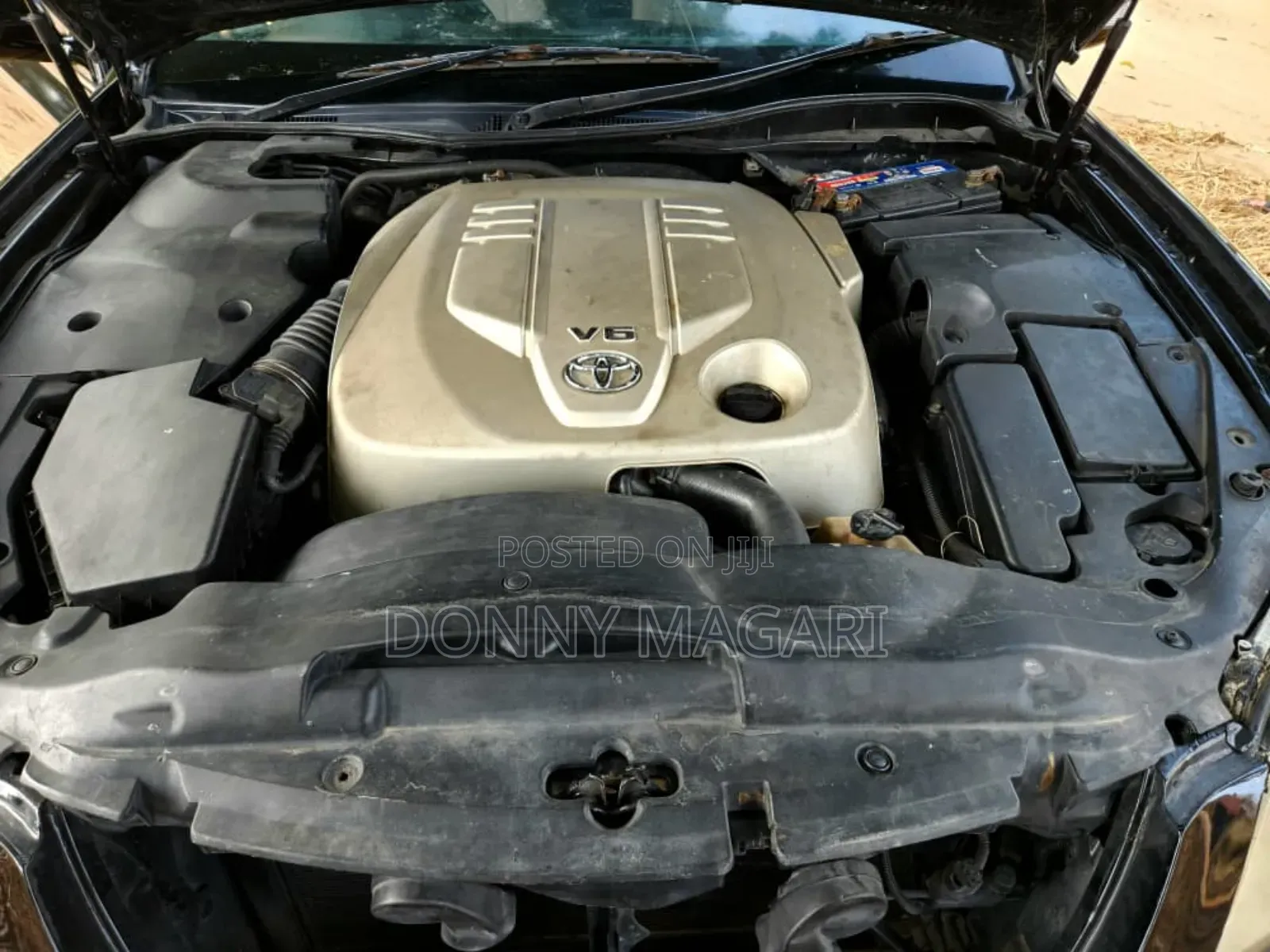 Toyota Crown Royale 2005 Black