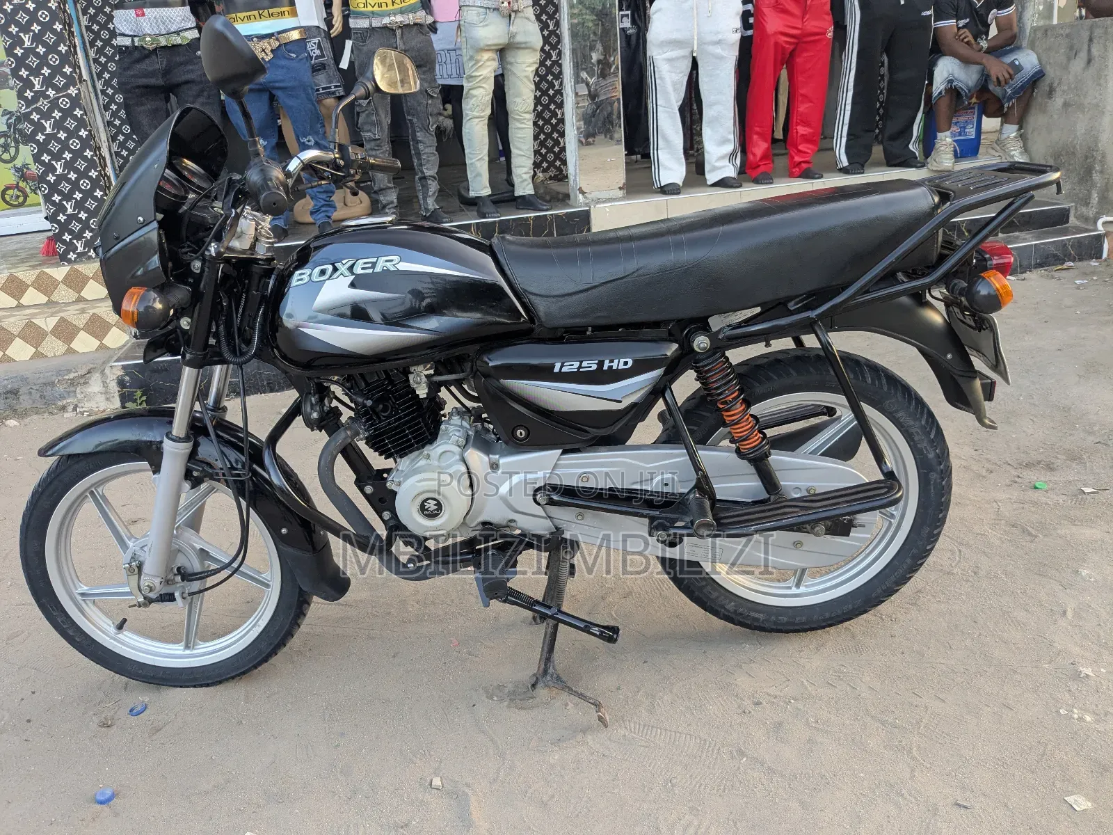Bajaj Boxer 125 2025 Black