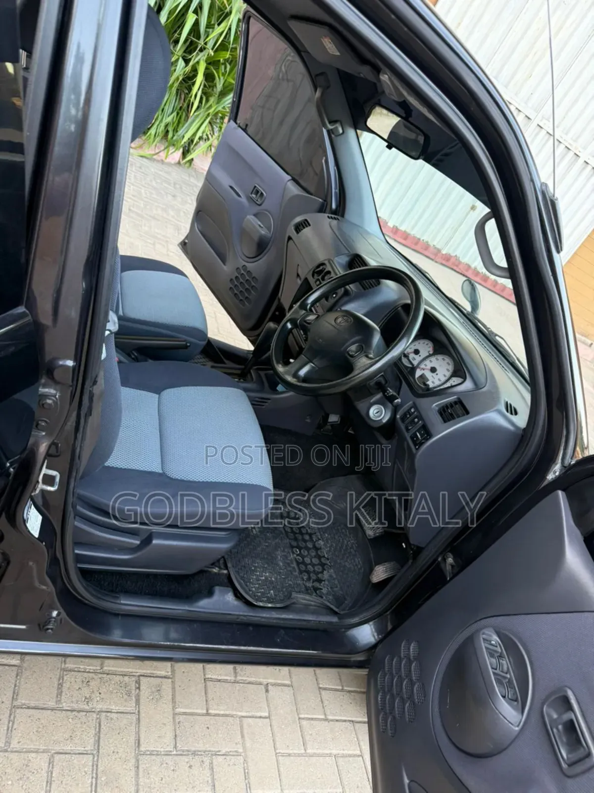 Toyota Cami 2006 Black