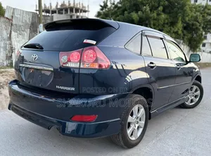 Toyota Harrier 2005 Blue
