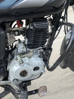 Bajaj Boxer 125 2025 Black