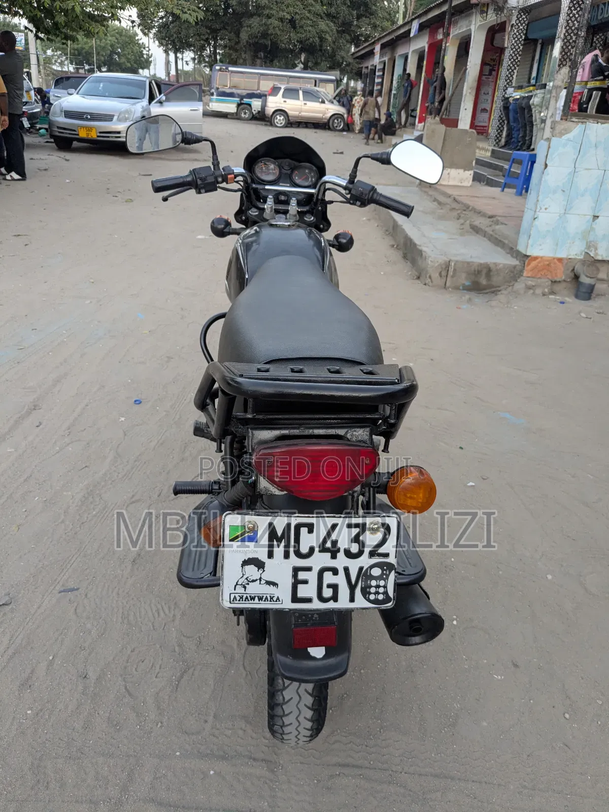 Bajaj Boxer 125 2025 Black