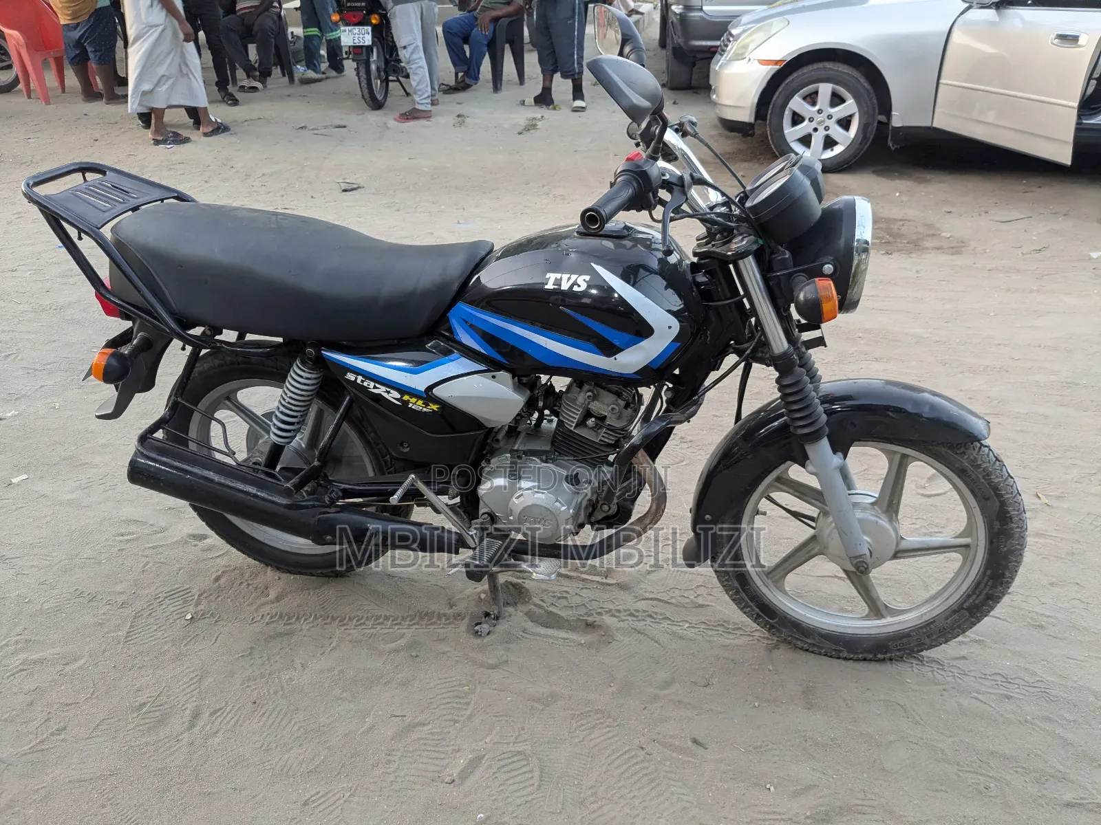 TVS HLX 125 2025 Black