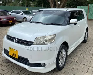Toyota Corolla Rumion 2009 White
