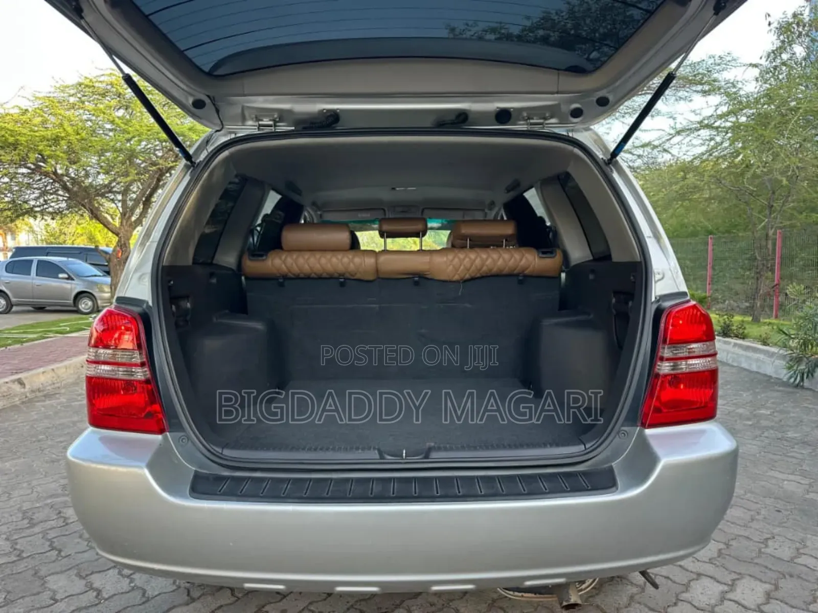 Toyota Kluger 2003