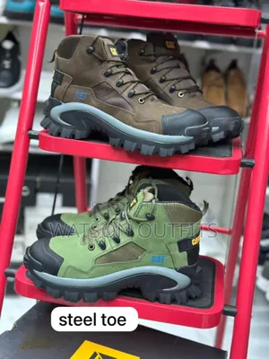 Men's Original Shoes Offering Front Toes Protection and Safety