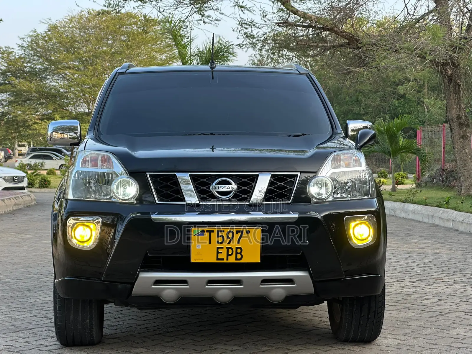 Nissan X-Trail 2010 Black