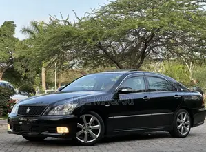 Toyota Crown 2006 Black