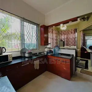 6bdrm House in Kinyerezi Kifuru for sale