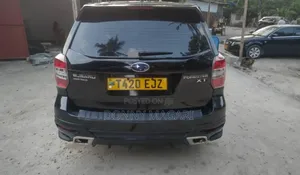 Subaru Forester 2015 Black