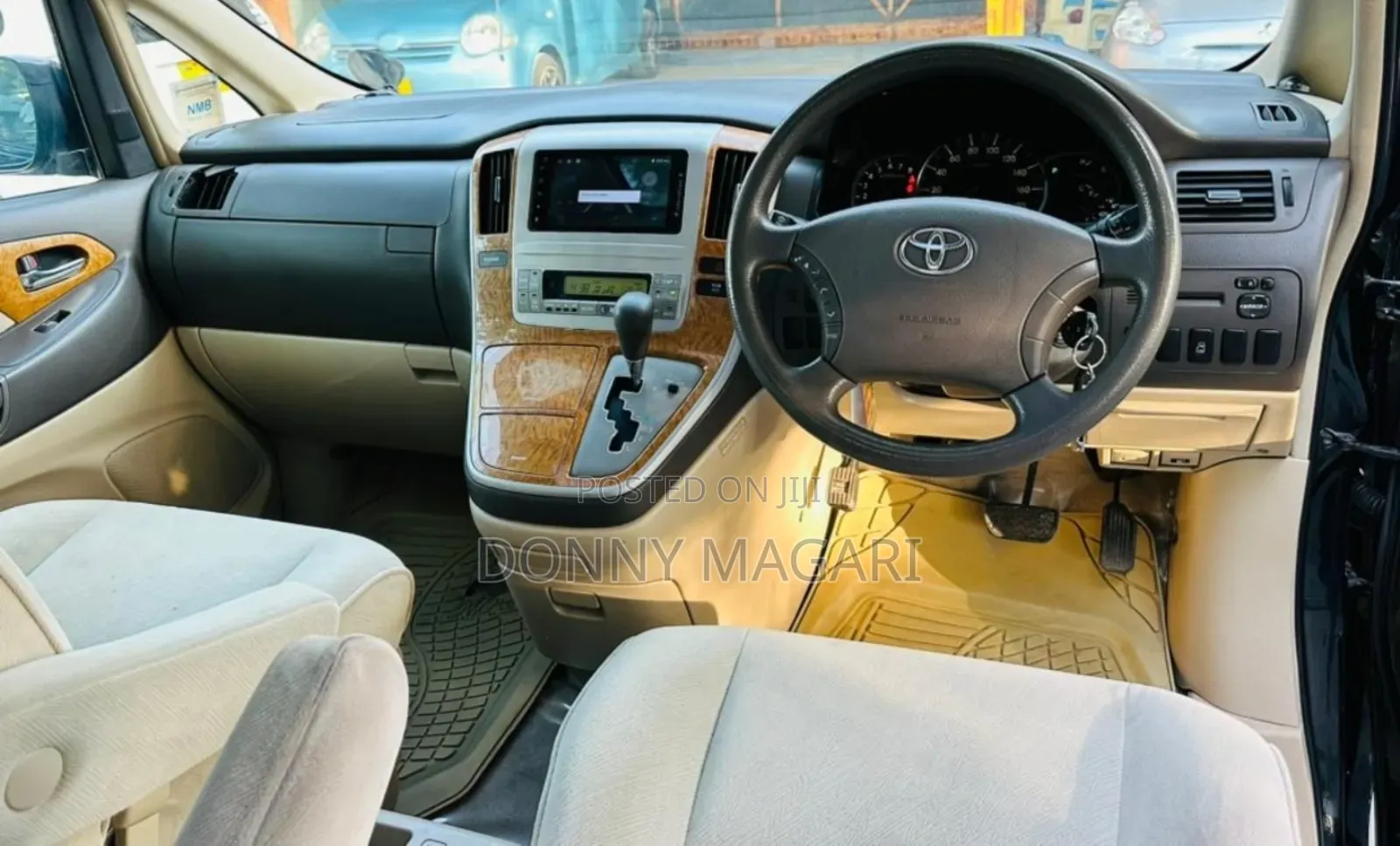 Toyota Alphard 2.4 Petrol AWD 2005 Black