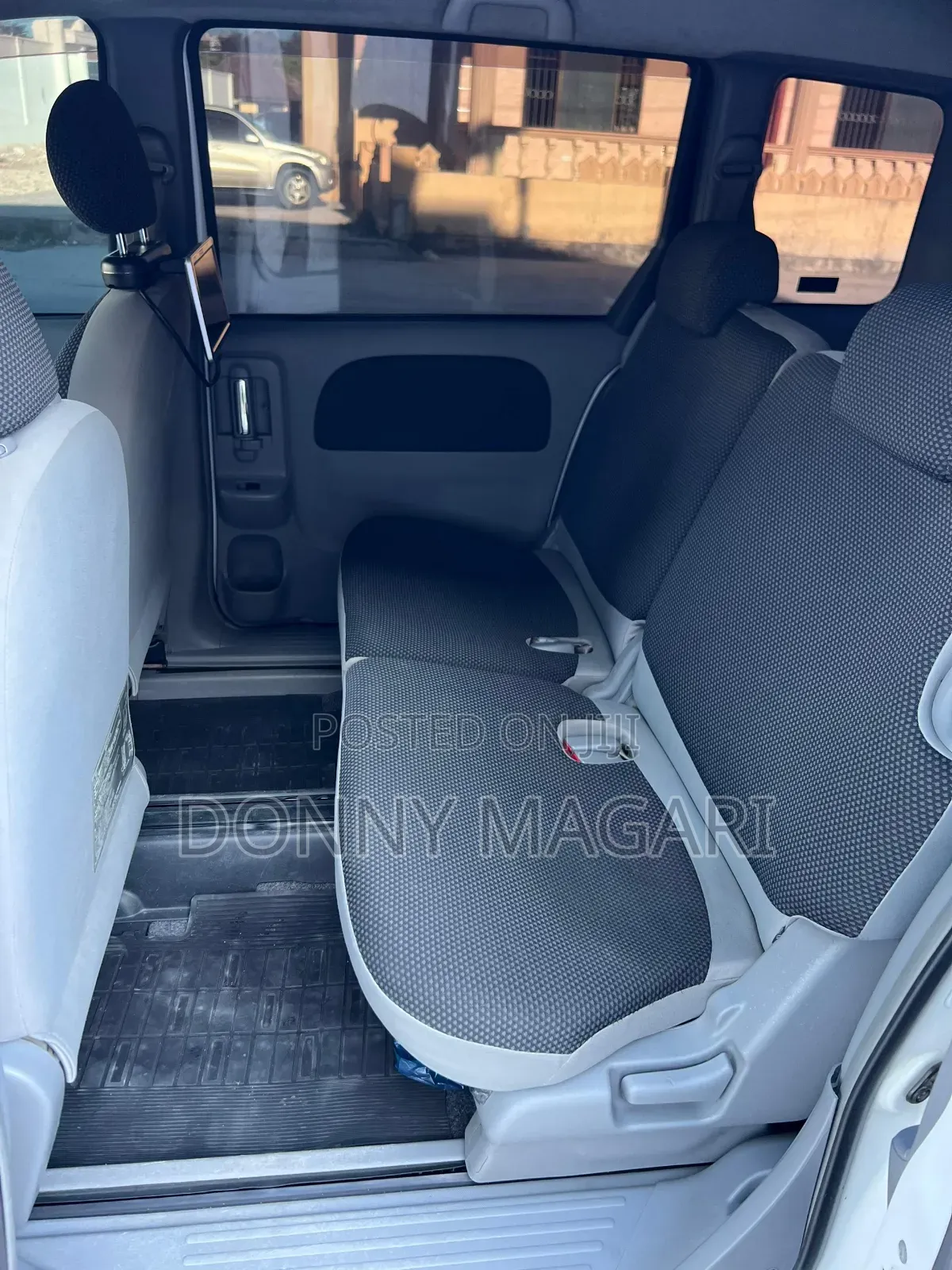 Toyota Sienta 1.5 AWD 2008 White