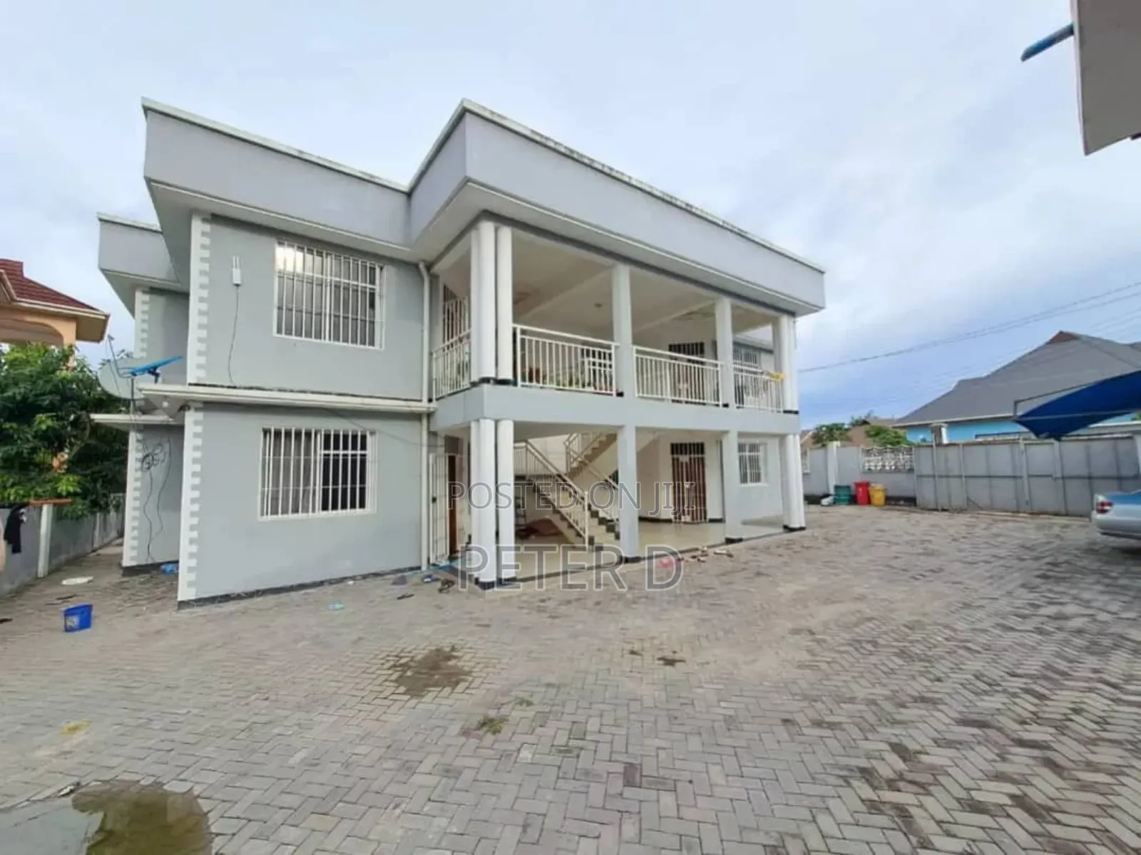 3bdrm Apartment in Kimara for rent