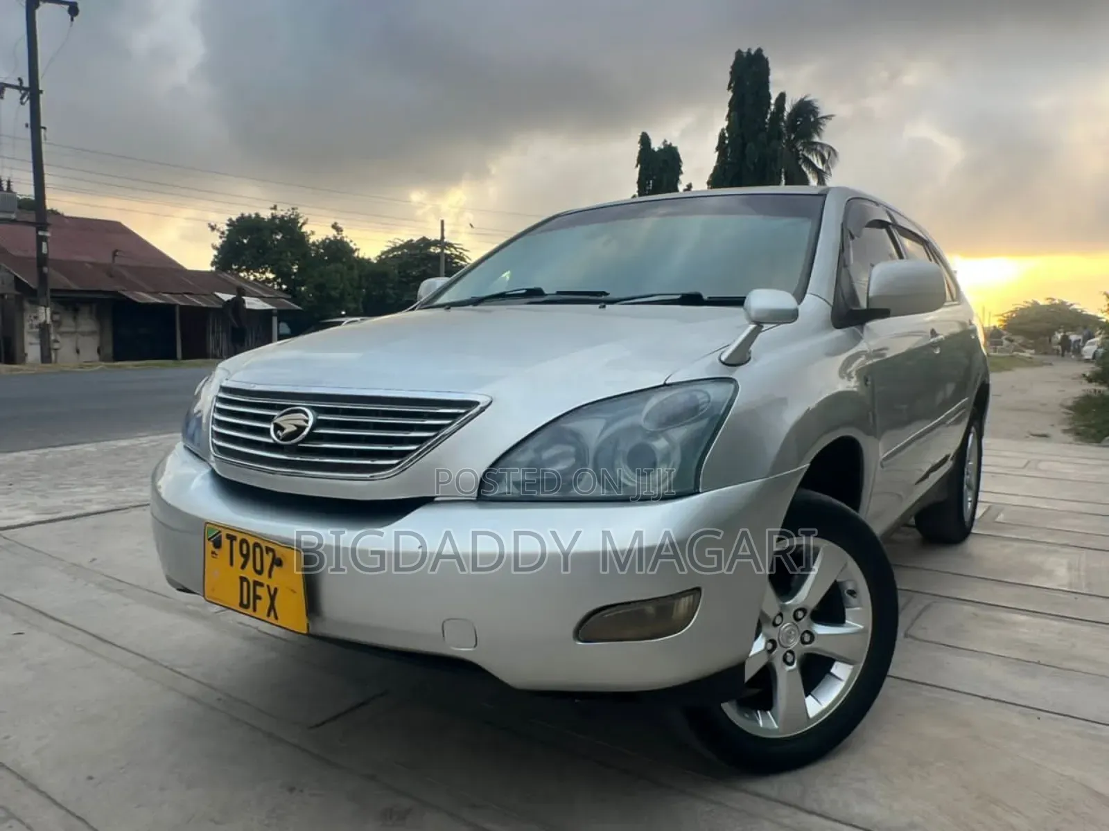 Toyota Harrier 2005