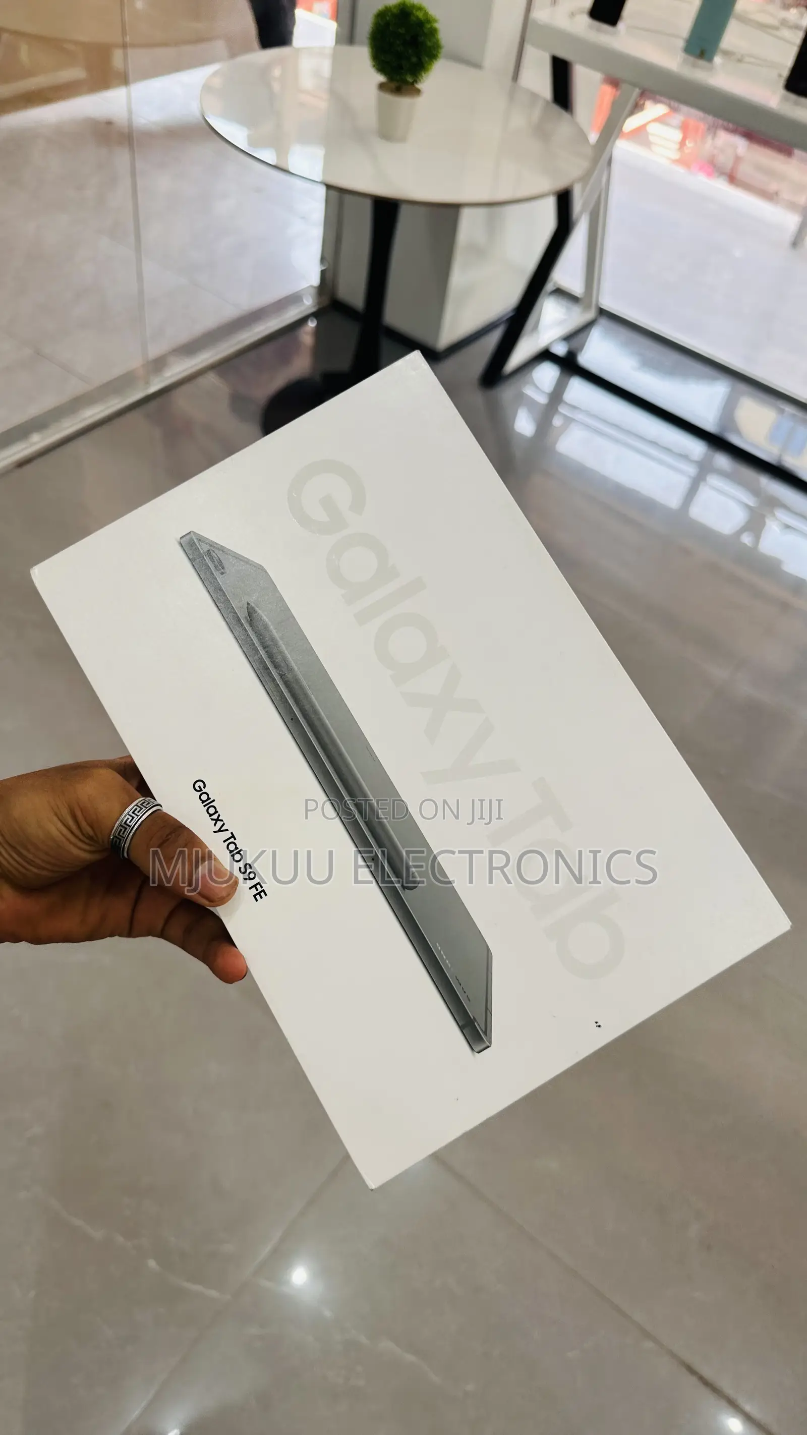 New Samsung Galaxy Tab S9 FE 128 GB Gray