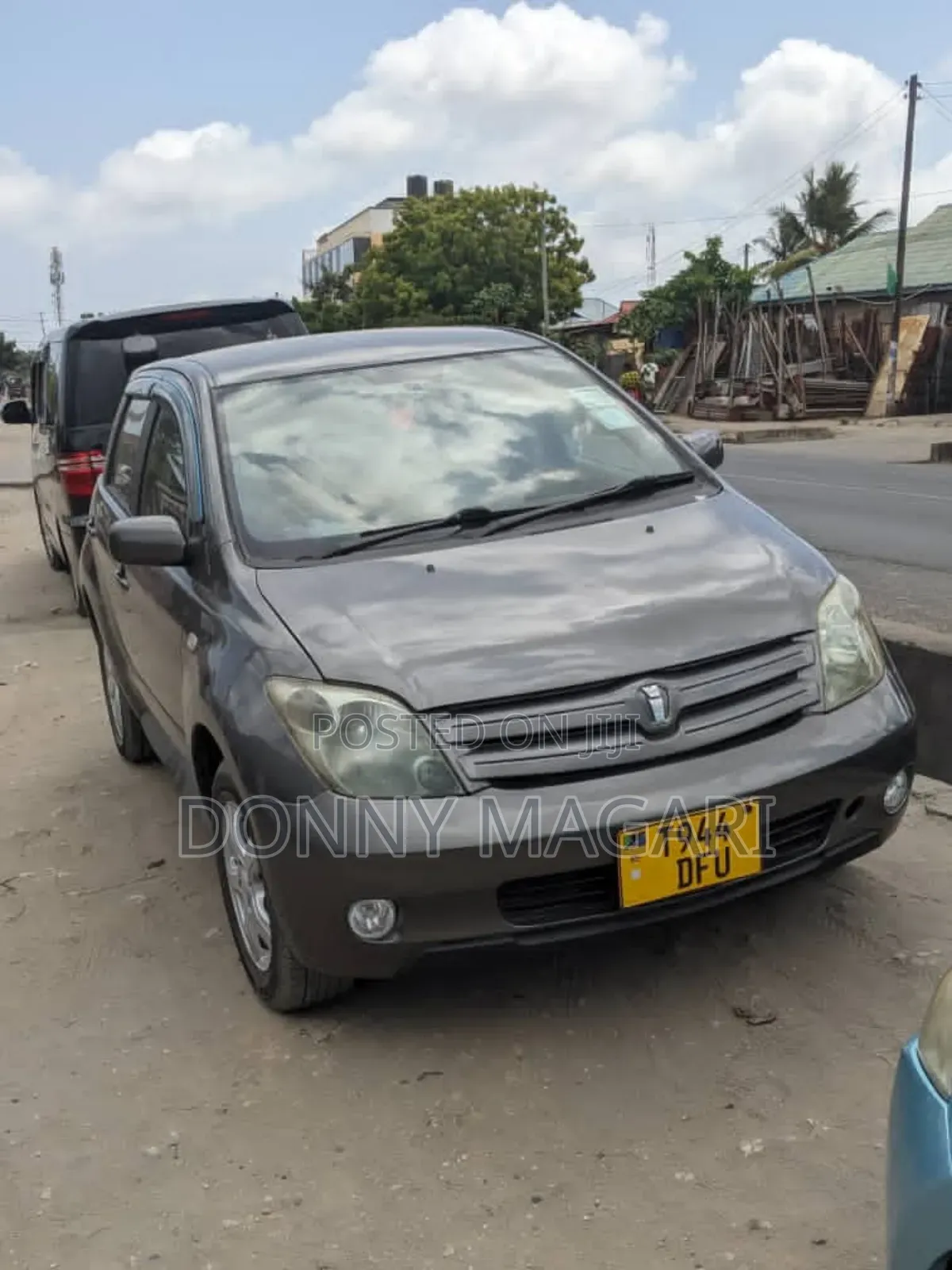 Toyota IST 2004 Gray