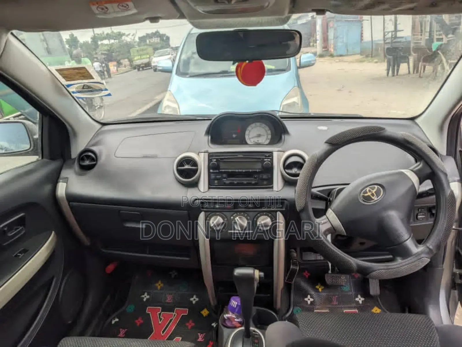 Toyota IST 2004 Gray