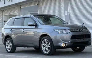 Mitsubishi Outlander 2012 Silver