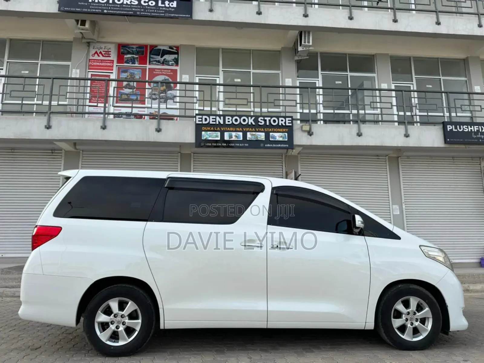 Toyota Alphard 2.4 Petrol AWD 2009 White