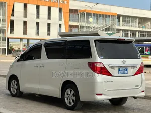 Toyota Alphard 2.4 Petrol AWD 2009 White