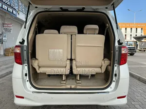 Toyota Alphard 2.4 Petrol AWD 2009 White
