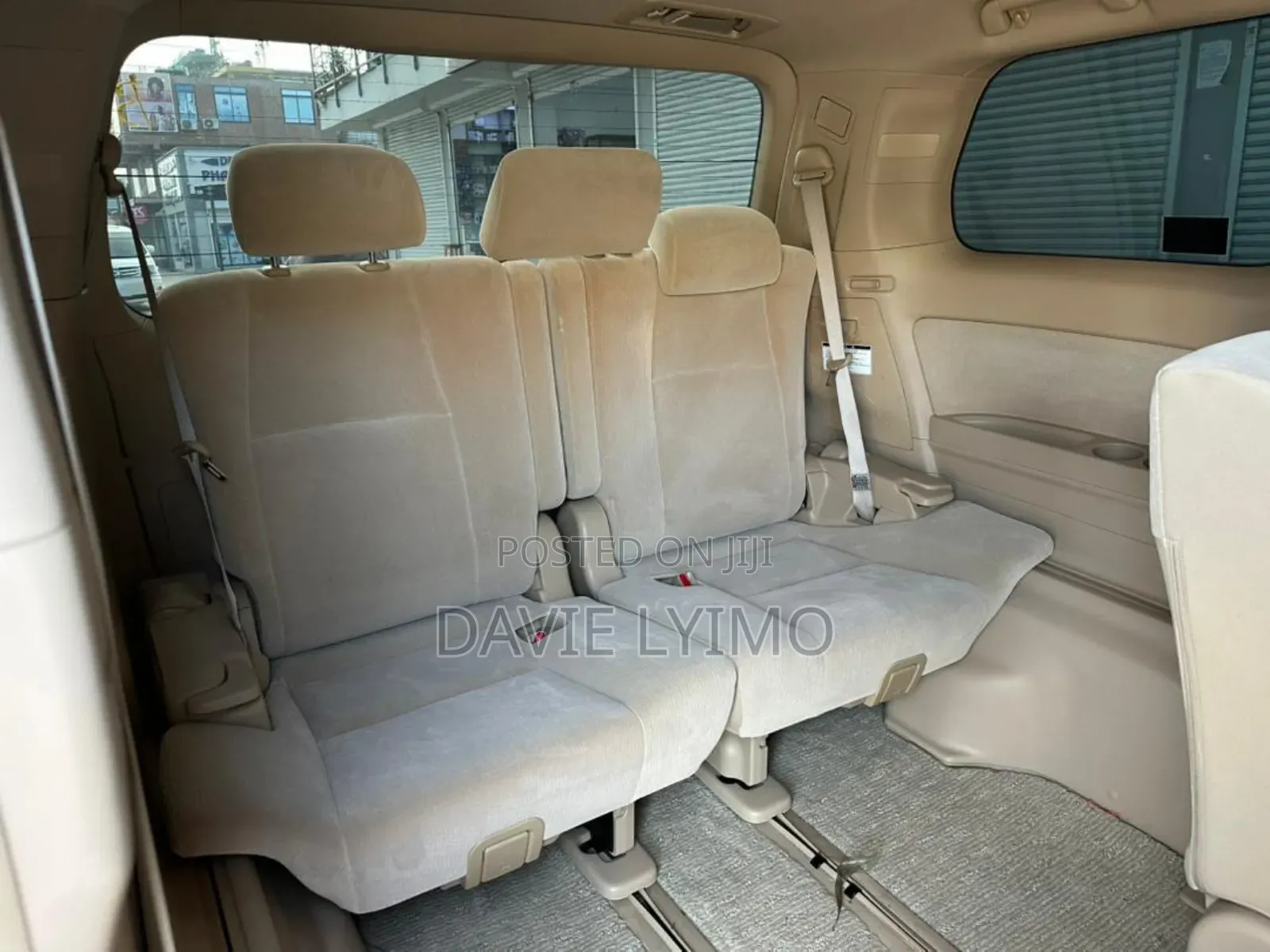 Toyota Alphard 2.4 Petrol AWD 2009 White