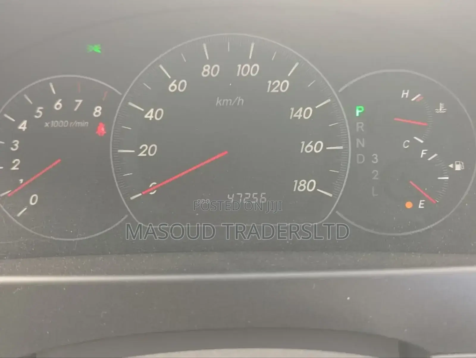 Toyota Alphard 2.4 Petrol AWD 2004 White