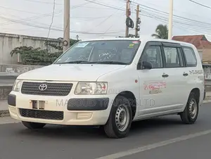 Toyota Succeed 2002 White