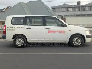 Toyota Succeed 2002 White