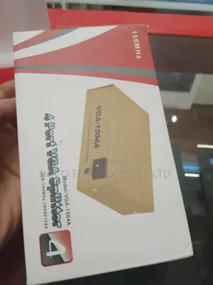 Vga 4 Way Splitter