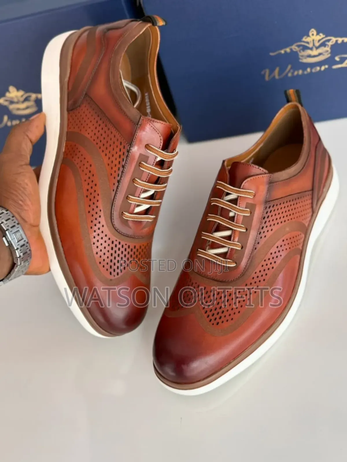 Men's Leather Shoes Exclusively Robust