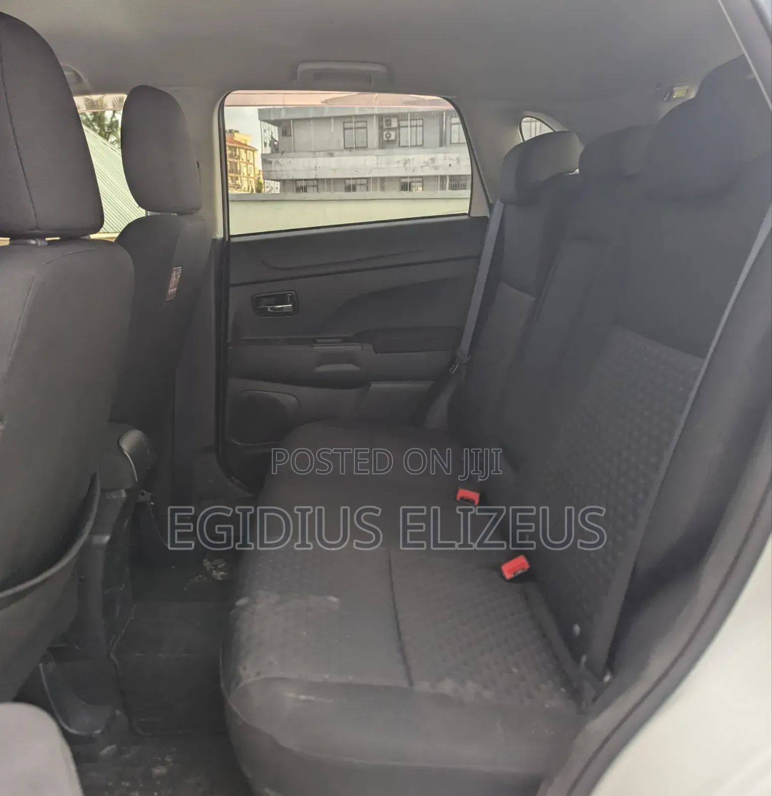Mitsubishi RVR 2010 White