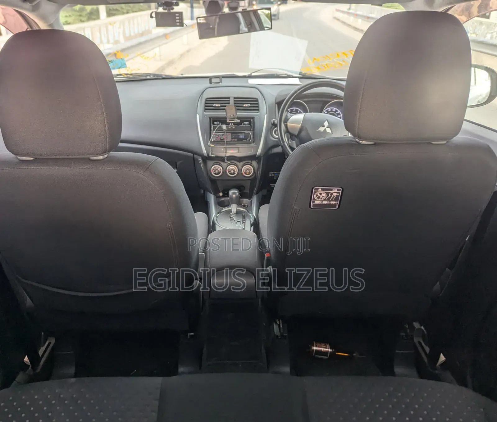 Mitsubishi RVR 2010 White