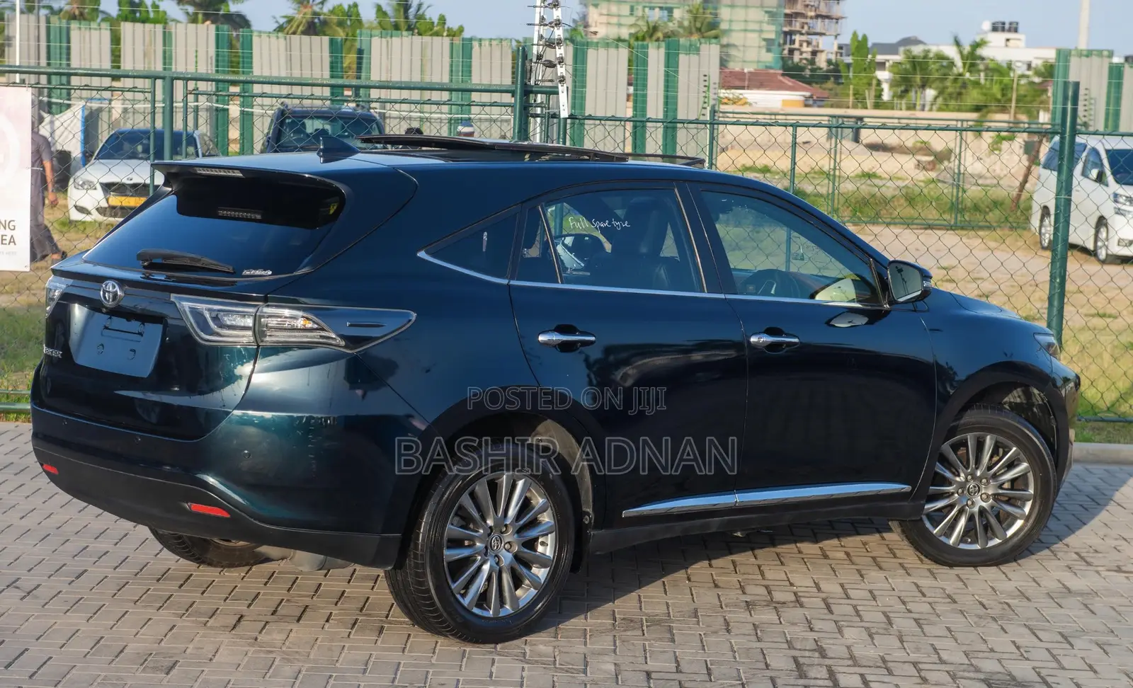 Toyota Harrier 2.0 2015 Green