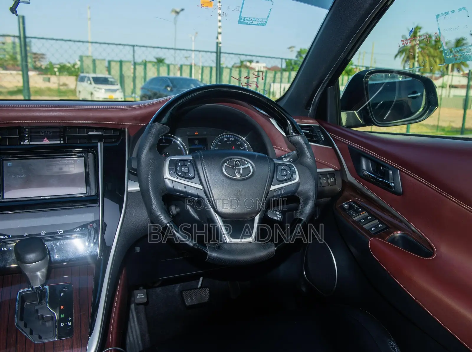 Toyota Harrier 2.0 2015 Green