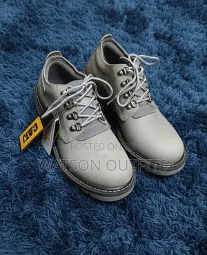 Men's Leather Shoes Smartly Constructed