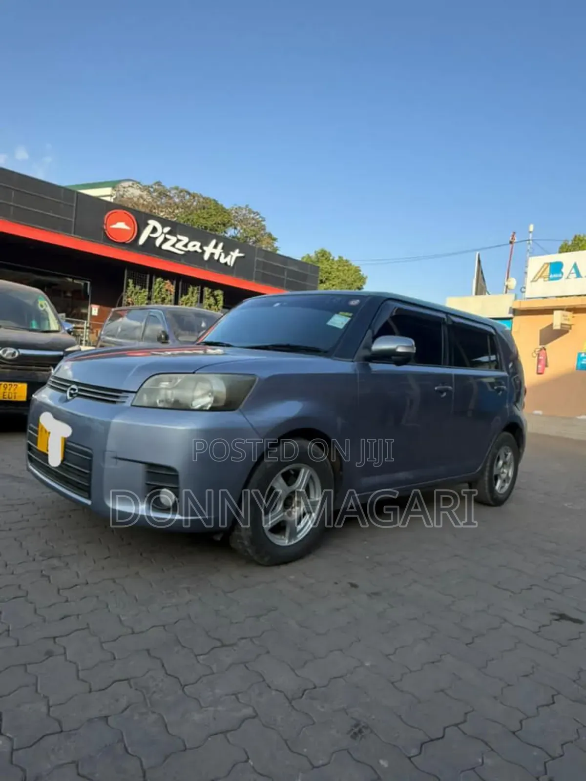 Toyota Corolla Rumion 2010 Gray