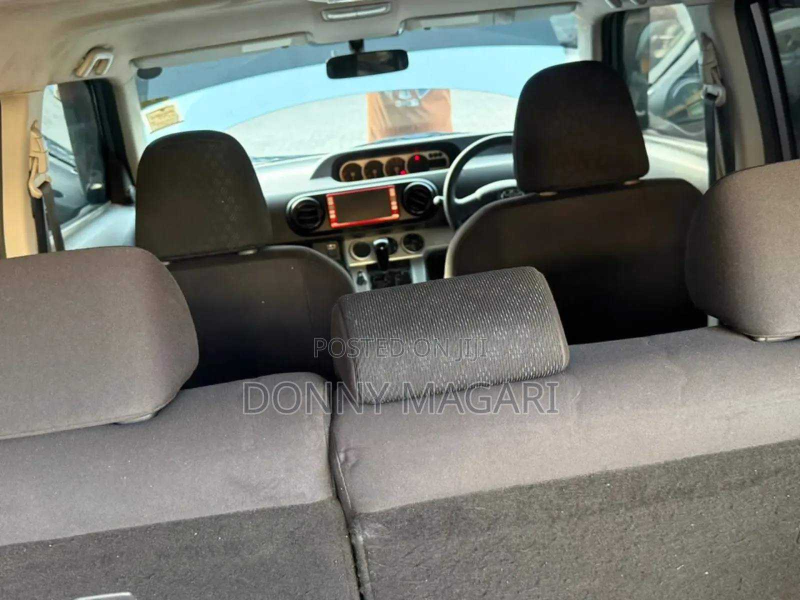 Toyota Corolla Rumion 2010 Gray