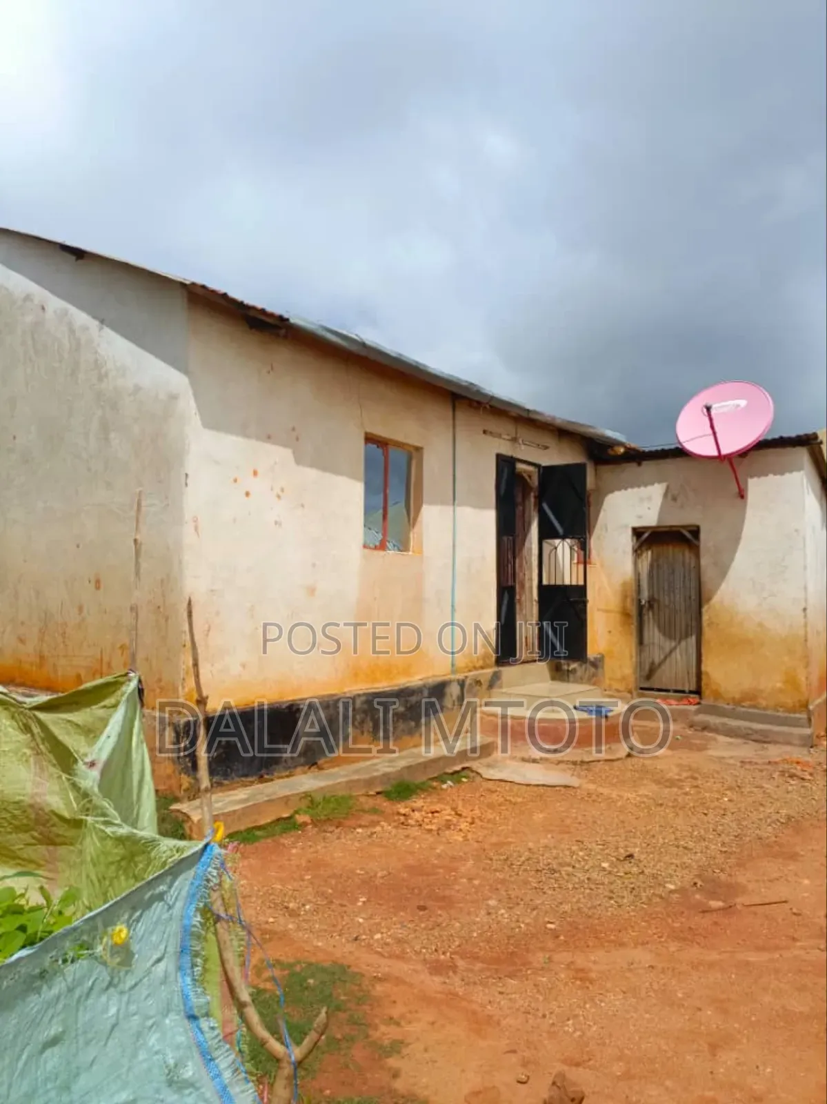 3bdrm House in Tunduma, Songwe., Momba for sale