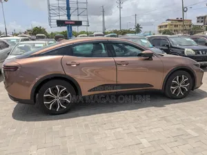 Toyota Crown 2023 Gray