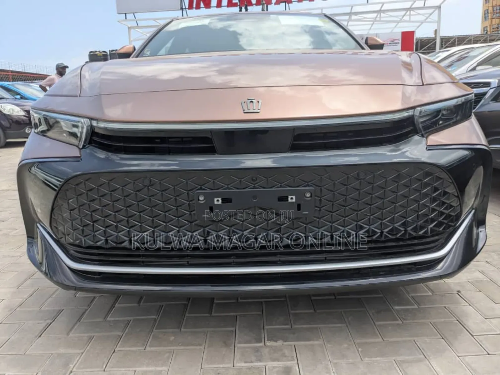 Toyota Crown 2023 Gray