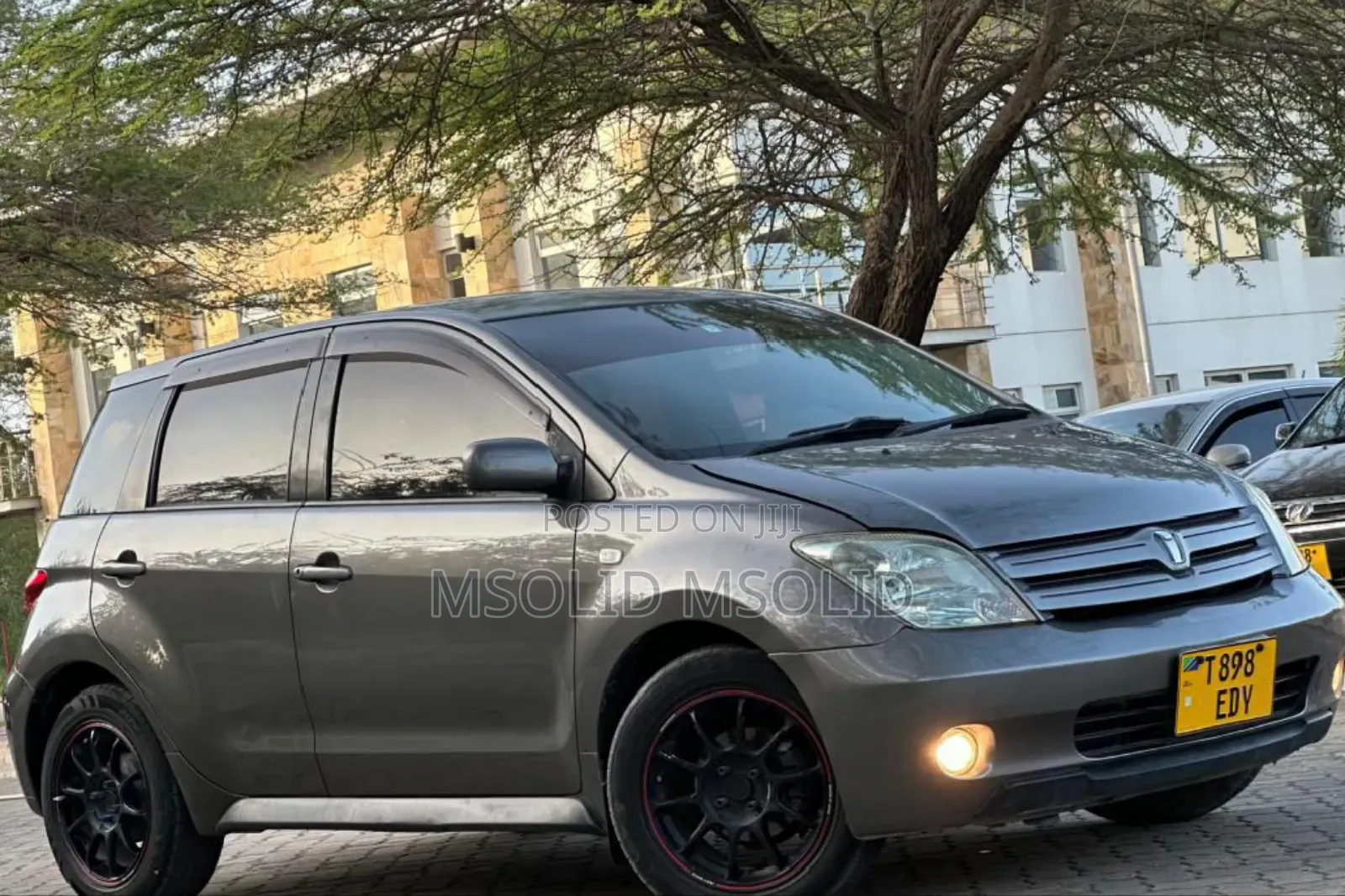 Toyota IST 2005 Gray