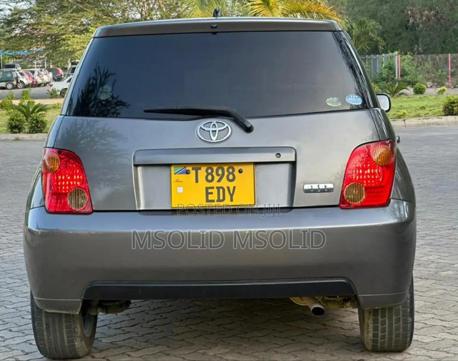Toyota IST 2005 Gray
