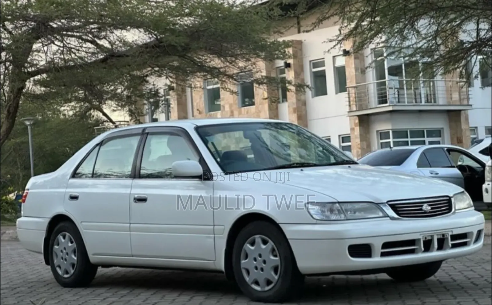 Toyota Corona 2001 White