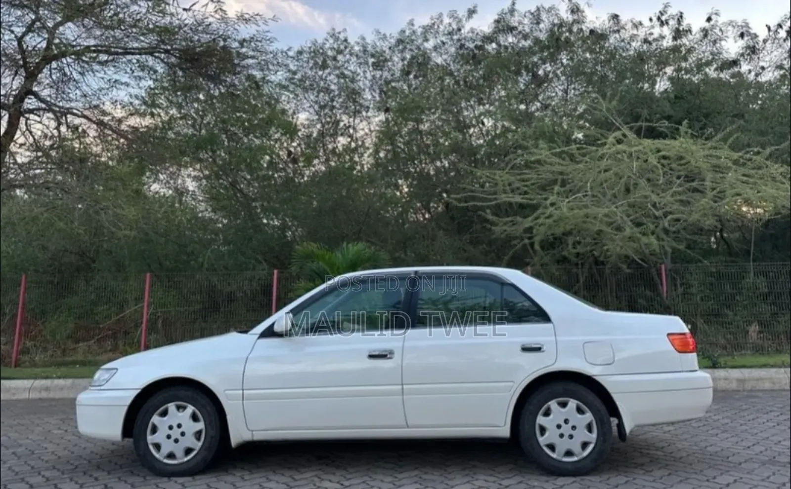 Toyota Corona 2001 White