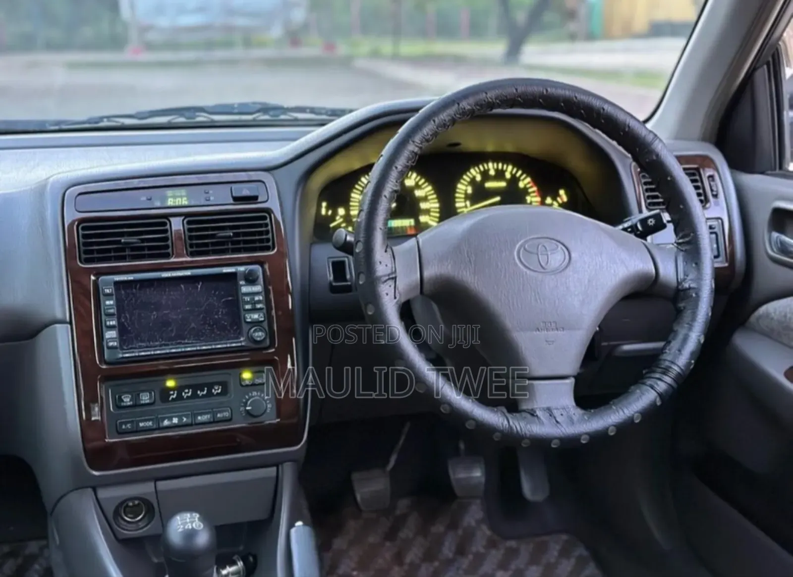Toyota Corona 2001 White