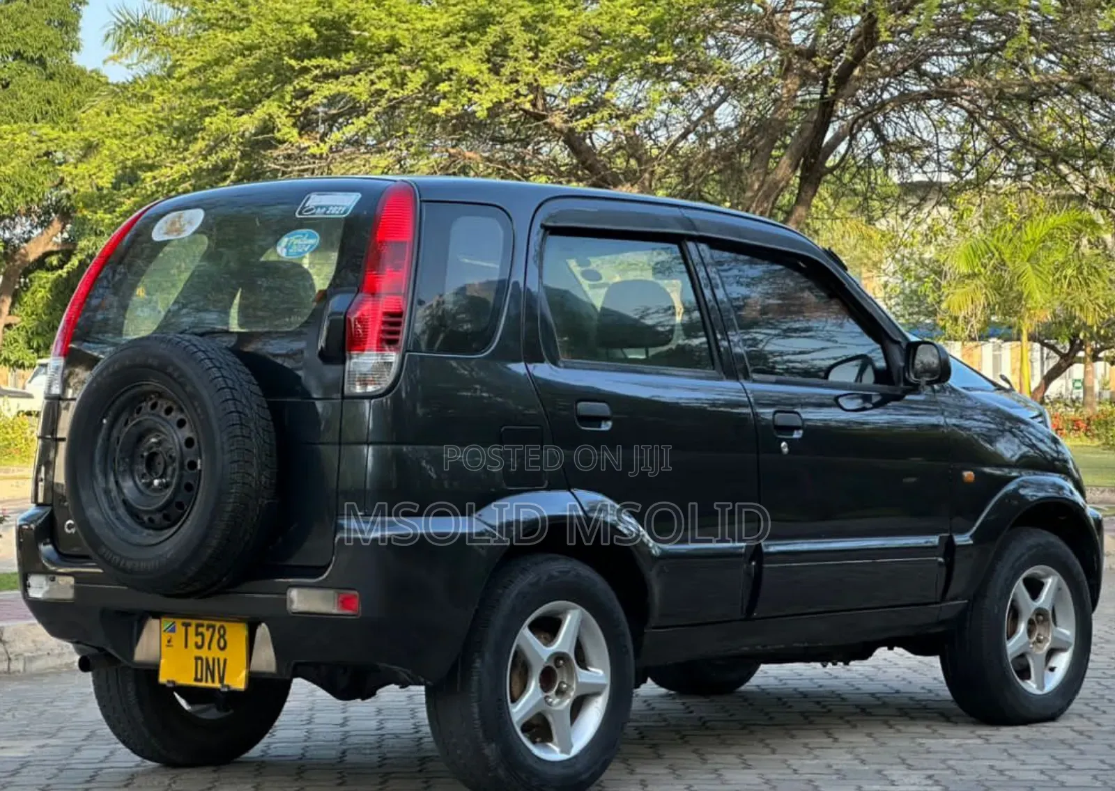 Toyota Cami 2005 Black