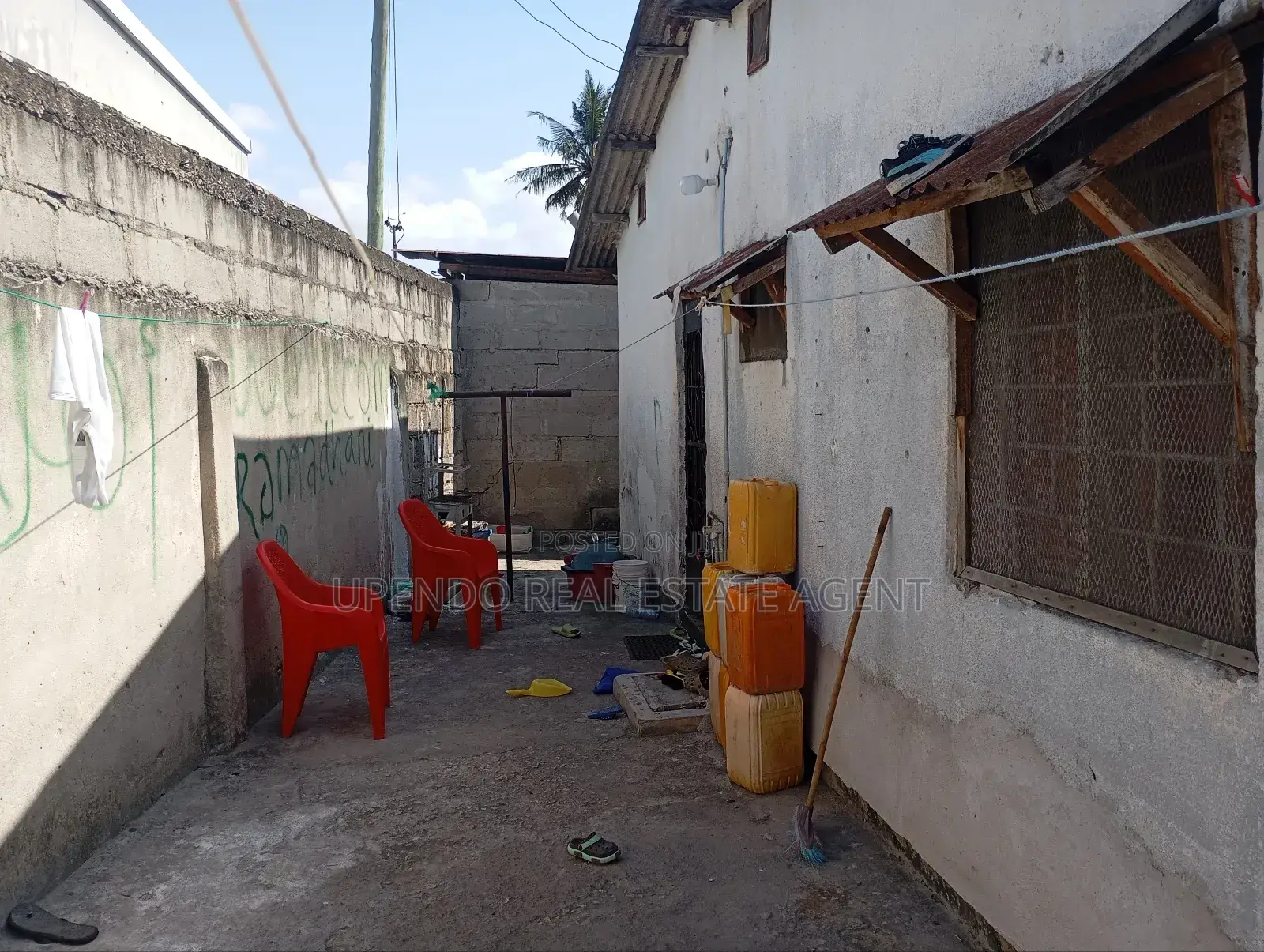5bdrm House in Heko, Kijitonyama for sale